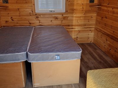 Another option for setting up the bed inside the Pod