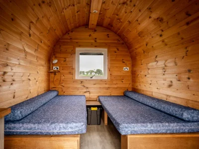 Single bed configuration in a pod
